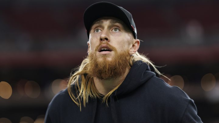 Noticias detrás del escenario sobre la estrella de la NFL George Kittle potencialmente trabajando con la WWE