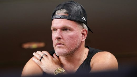 Pat McAfee se perderá el WWE Raw de este lunes por el campeonato de fútbol universitario