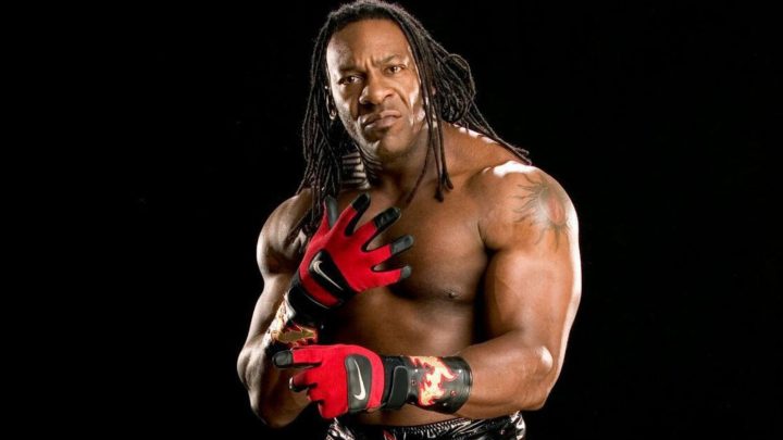 Por qué Booker T dice que WWE Raw en Netflix puede ser como la era de la actitud