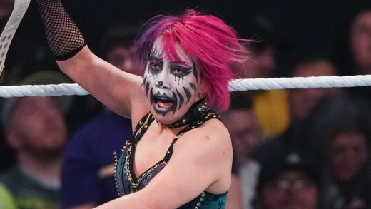 Publicaciones de Asuka de WWE sobre los fanáticos que cruzan líneas personales, dice que "consultó a la policía"