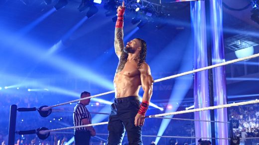 Roman Reigns gana el combate tribal, The Rock restaura a Ula Fala en el debut de WWE Raw Netflix