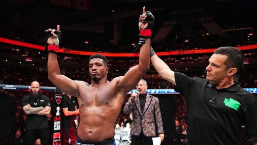 Alonzo Menifield sufre lesiones retorcidas durante la victoria de UFC Seattle