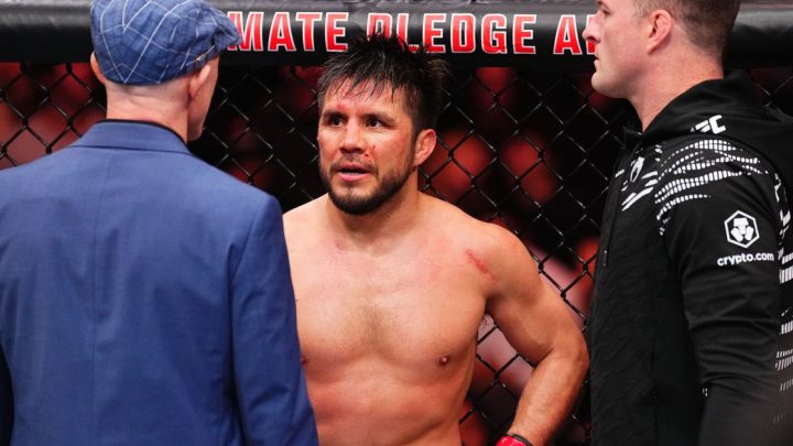 Demetrious Johnson cree que Henry Cejudo debería retirarse después de la pérdida de UFC Seattle: "El hombre casi se quedó ciego"