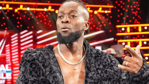 El ex campeón de la WWE, Kofi Kingston, reacciona a ser dejado fuera del partido de Royal Rumble