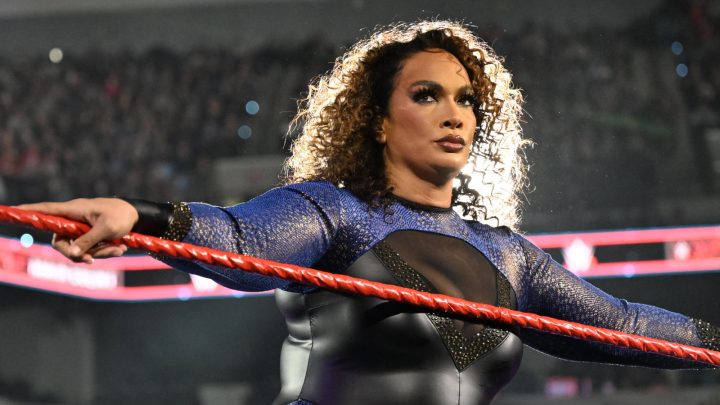 Nia Jax dice que esta estrella de la WWE de segunda generación no tiene las flores que se merece