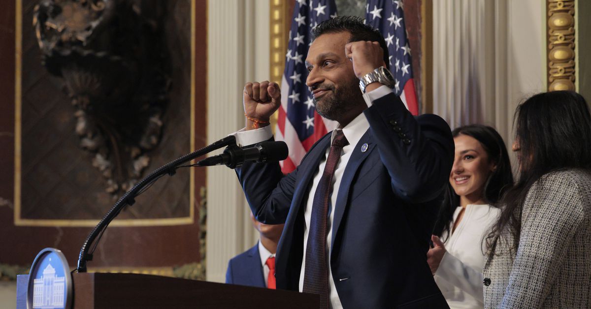 Según los informes, el director del FBI, Kash Patel, considerando la relación con UFC para entrenar a los agentes en artes marciales