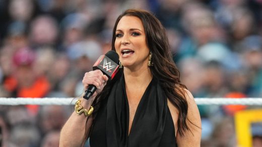 Stephanie McMahon explica el espíritu de WWE como compañía