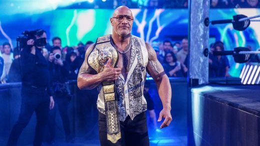 The Rock aparece remotamente en WWE Smackdown con un regalo y un mensaje para Cody Rhodes