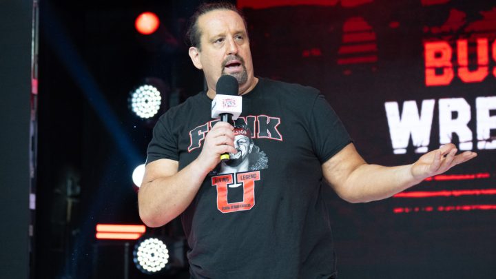 Tommy Dreamer se "sorprendió" al final de este partido de WWE NXT