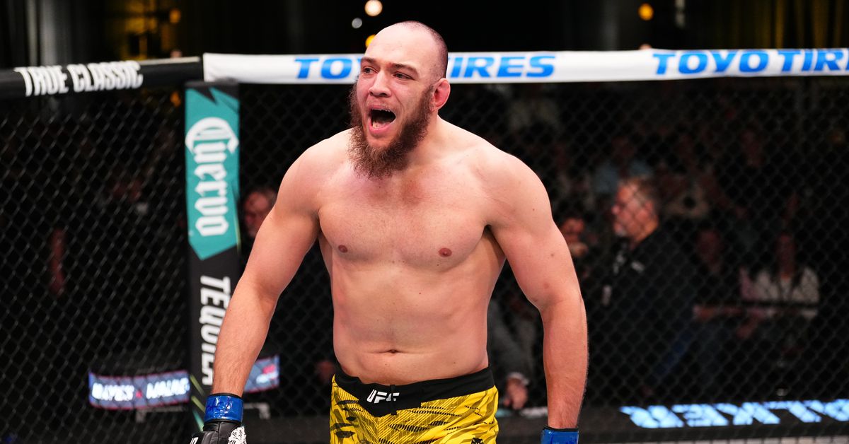 Valter Walker dice que no quiso ganar tan rápido en UFC Vegas 102, pero Donkale Mayes se cayó como un saco de papas '