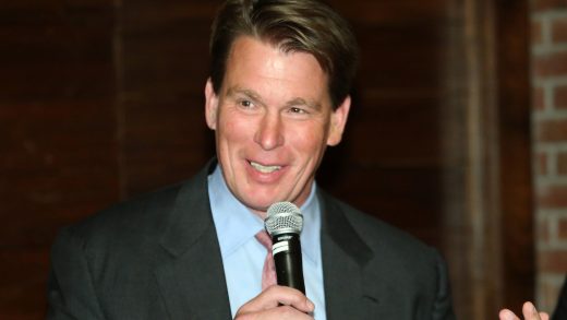 El Salón de la Fama de la WWE, JBL recuerda la lucha libre de 850 libras: "Solo lo aniquiló"