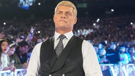 El Salón de la Fama de la WWE explota a Travis Scott por golpear a Cody Rhodes en la Cámara de Eliminación