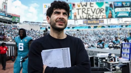 La popular figura de los medios deportivos culpa a Tony Khan de AEW por Woes de Jacksonville Jaguars