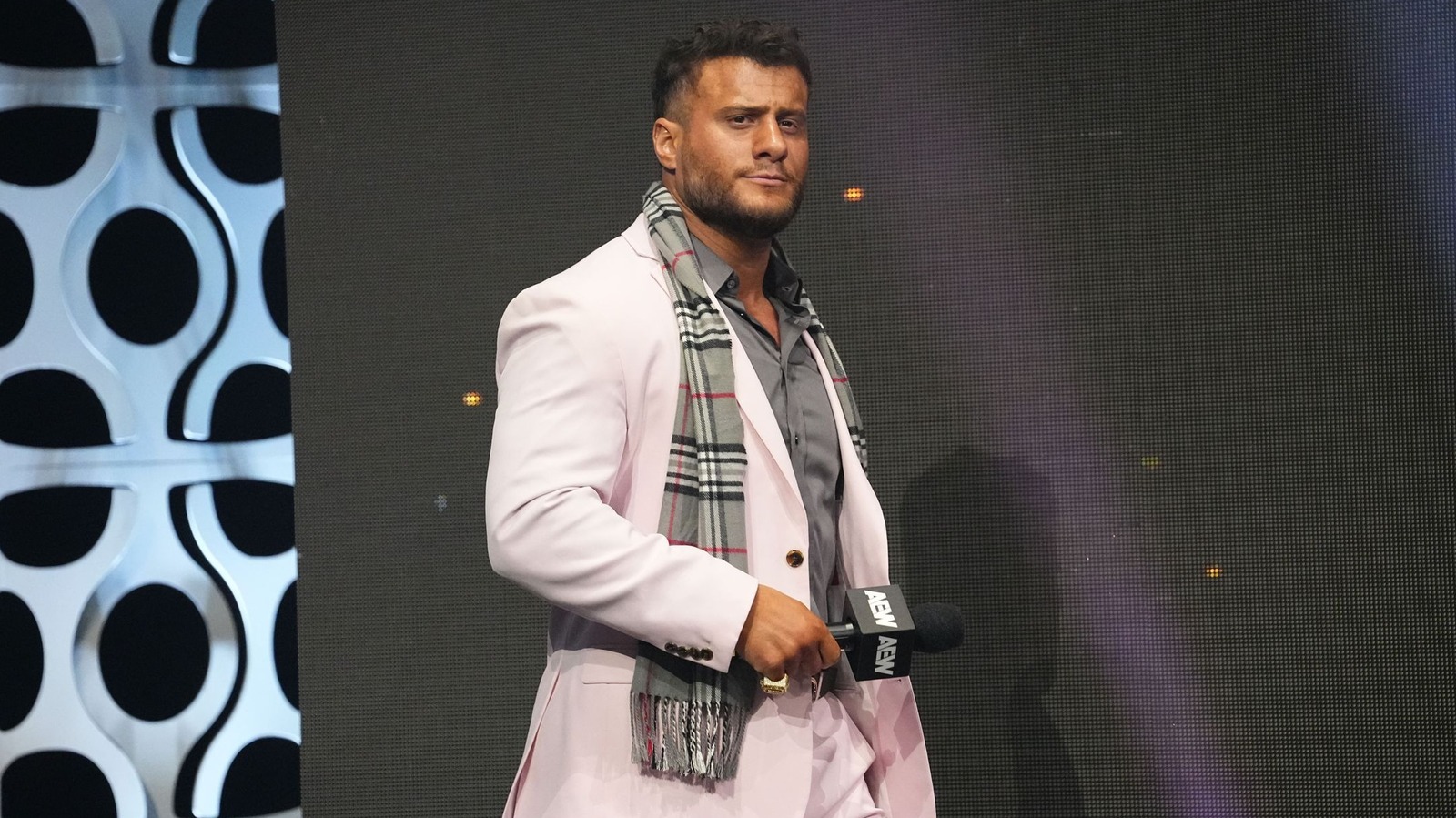 MJF arroja el primer lanzamiento para los Rangers de Texas en el día de apertura de la MLB en el acto de 'terrorismo'