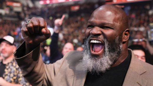 Mark Henry mira hacia atrás en las oportunidades de títulos mundiales perdidos en WWE