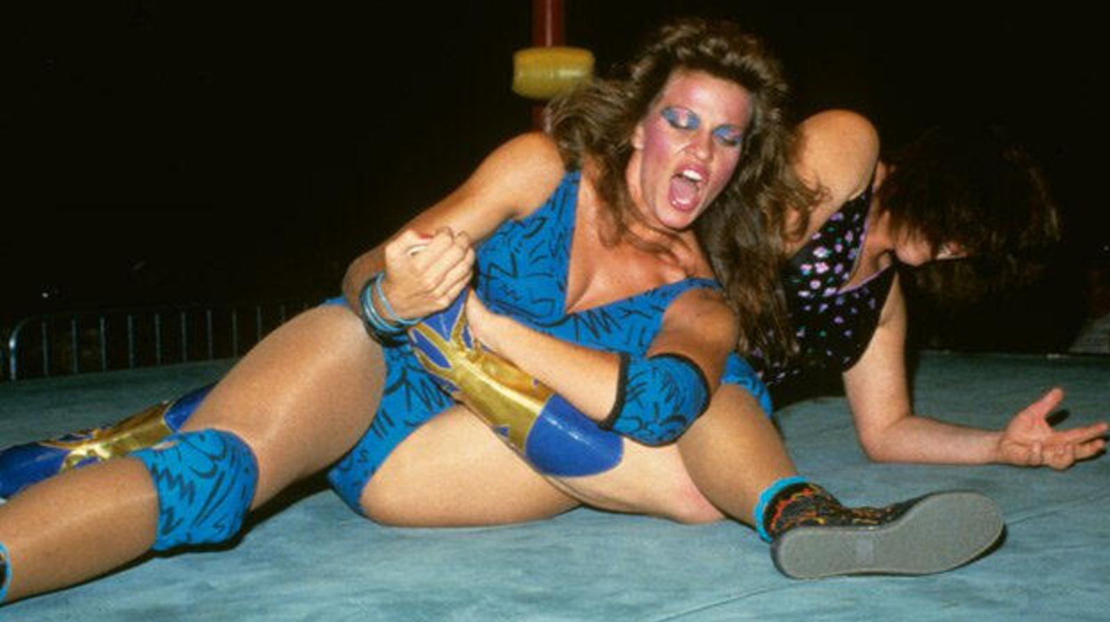 Por qué WWE Hofer Wendi Richter dice que Vince McMahon le hizo un favor con el original de tornillo