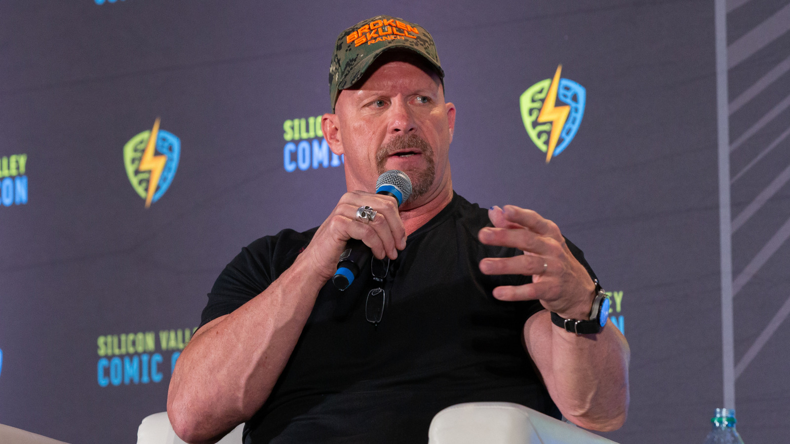 Stone Cold Steve Austin detalla cómo ciertas estrellas de la WWE tomaron el aturdidor