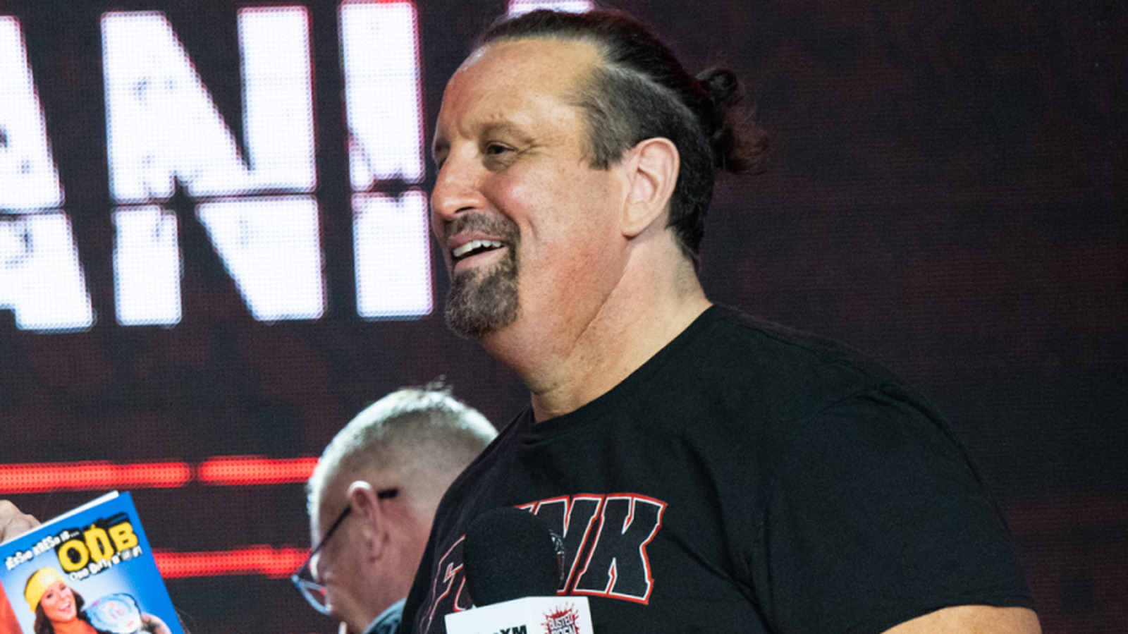 Tommy Dreamer recuerda la primera vez que vio a Spiked Bat apareció en AEW Dynamite
