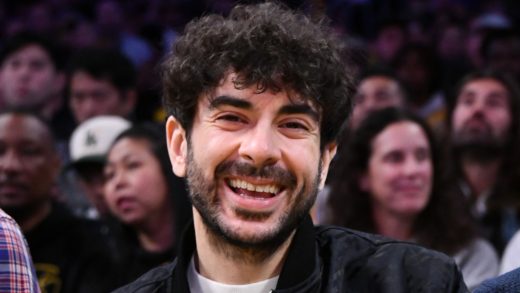 Tony Khan se dirige a la devolución AEW de Kamille