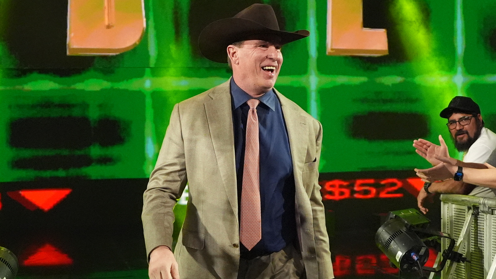 WWE Hall of Famer JBL nombra a las antiguas estrellas que deberían haber ganado el título mundial