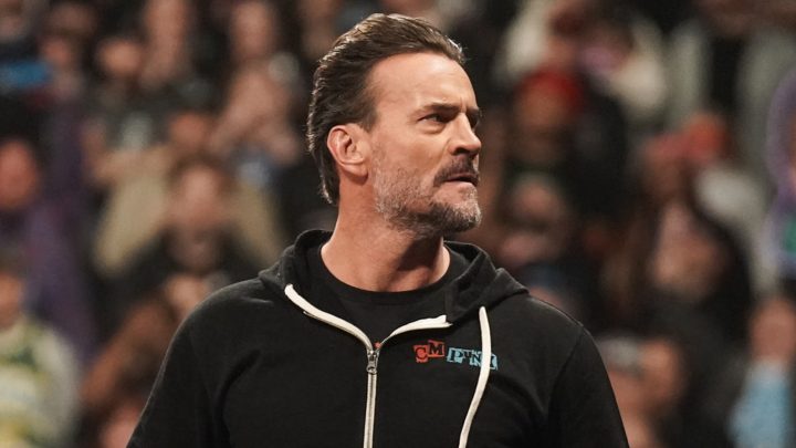 WWE protagoniza insultos comerciales de CM Punk y Dominik Mysterio en las redes sociales