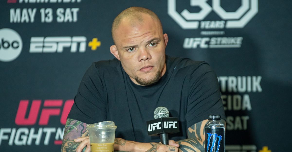 Anthony Smith aborda su relación con Michael Bisping, explica por qué no hace campaña por el trabajo de comentarios de UFC