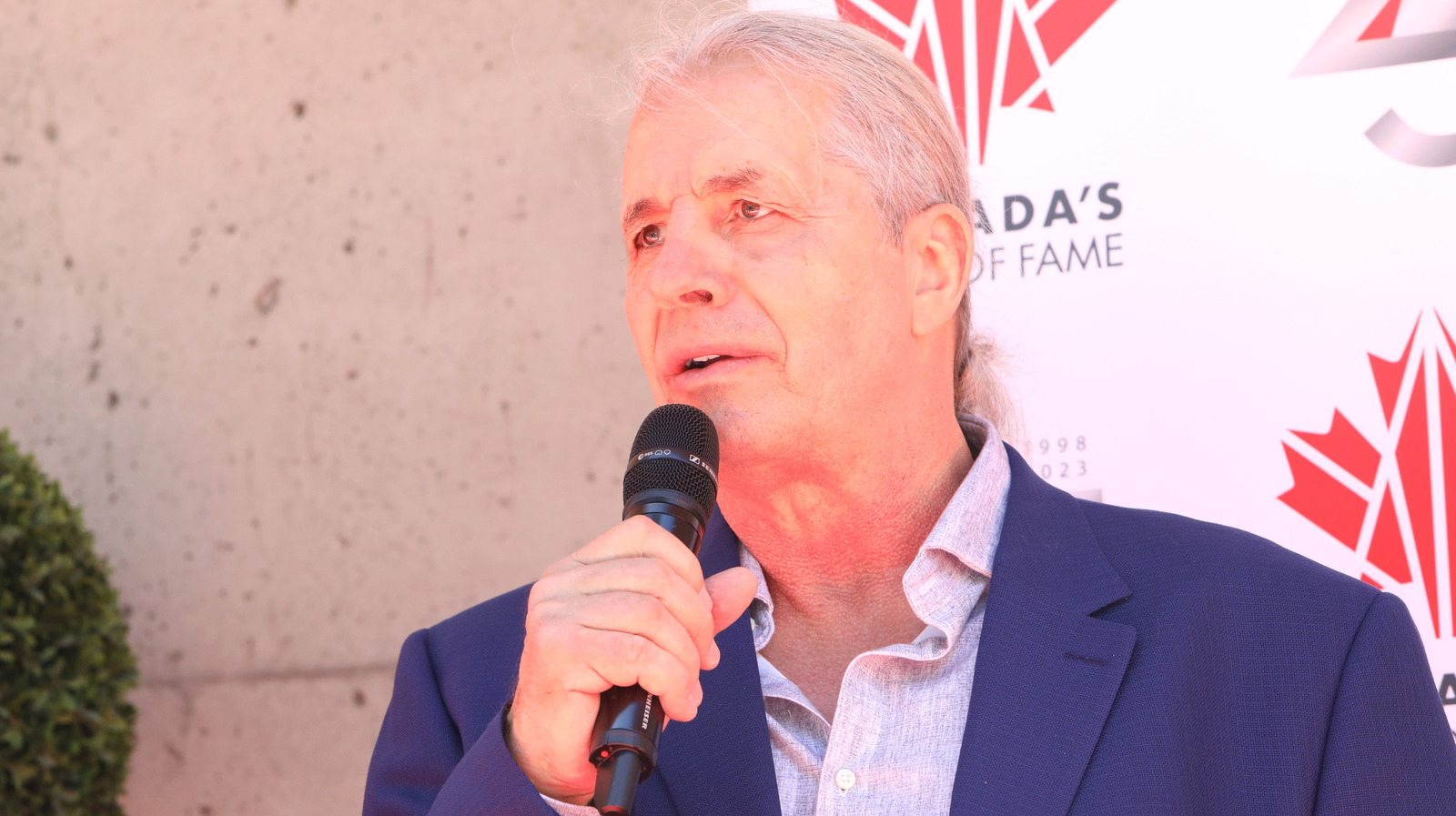 Bret Hart desea que pueda tener un partido más con estos difuntos Salón de la Fama de la WWE