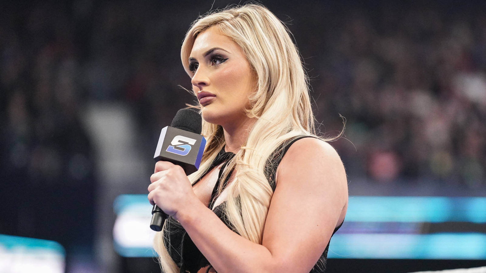 Bully Ray explica por qué la campeona de la WWE Tiffany Stratton 'necesita' Charlotte Flair