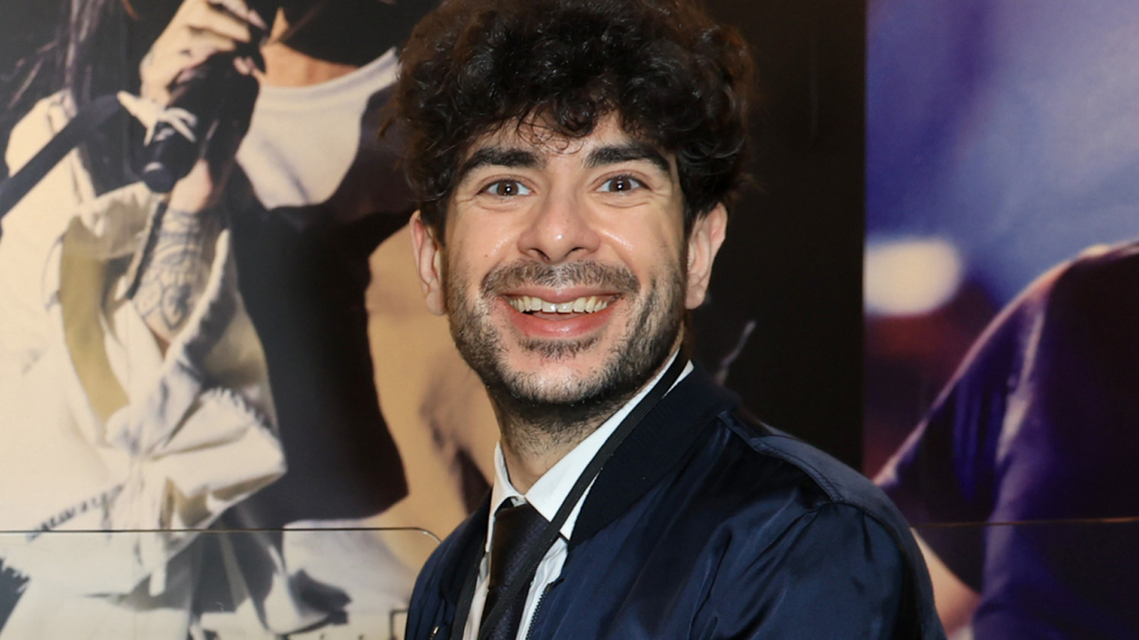 El CEO de AEW, Tony Khan, llama a Jon Moxley Spiked Bat Spot un riesgo que "realmente valió la pena"