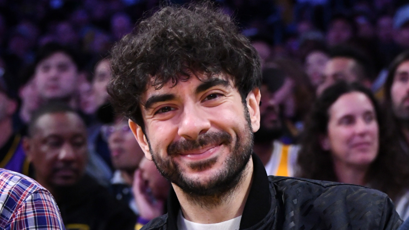 Informe de audiencia y calificaciones de colisión AE: 26/04/25