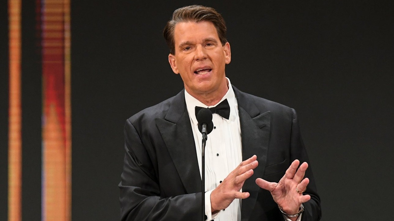 JBL predice que esta estrella de la WWE perderá en Wrestlemania 41 pero esté mejor por ello