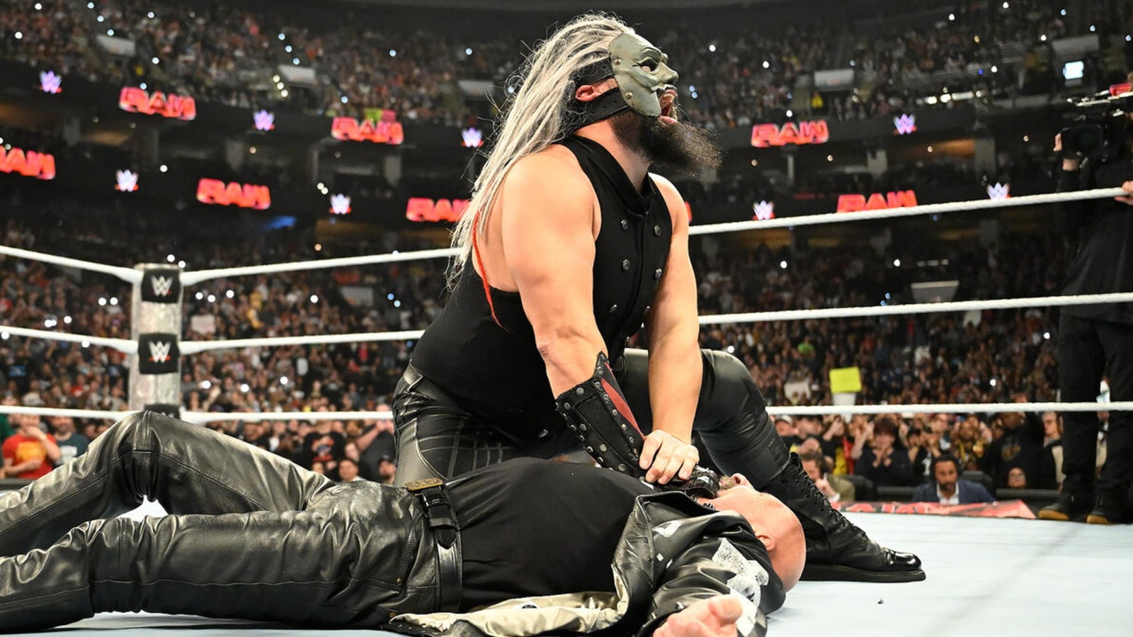 Karrion Kross discute el programa WWE con Wyatt Sicks, ideas que tiene para su futuro