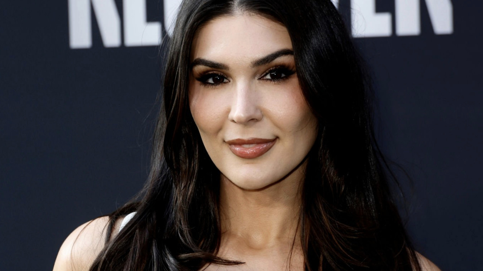 Según los informes, la personalidad de transmisión de la WWE Cathy Kelley entrenando para diferentes roles en el aire