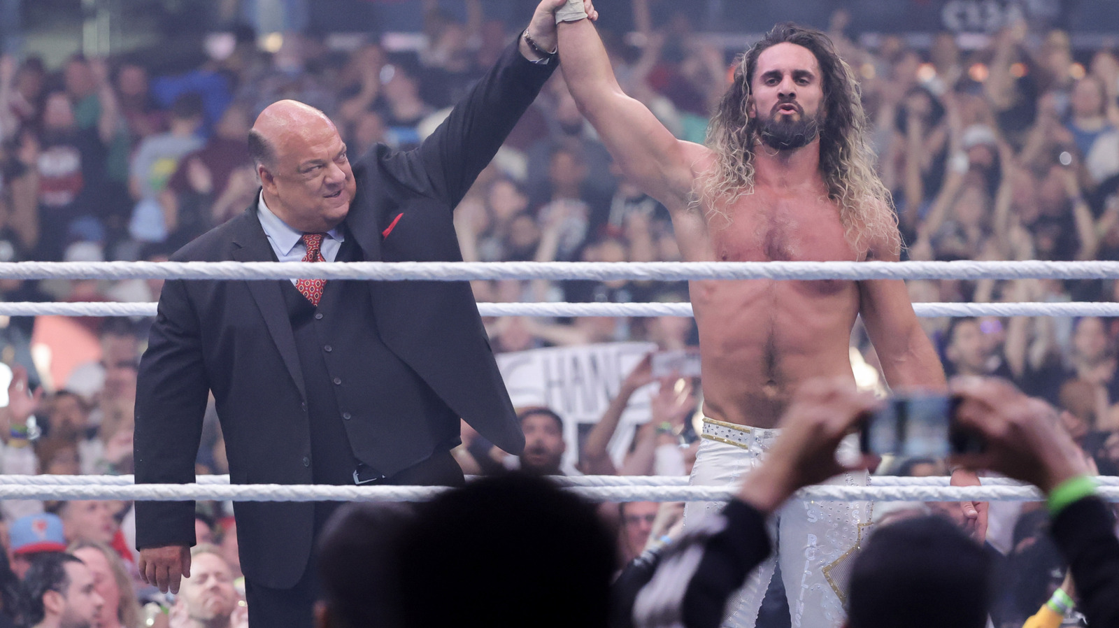 Seth Rollins de WWE Bonecta 'relación comercial' con Paul Heyman
