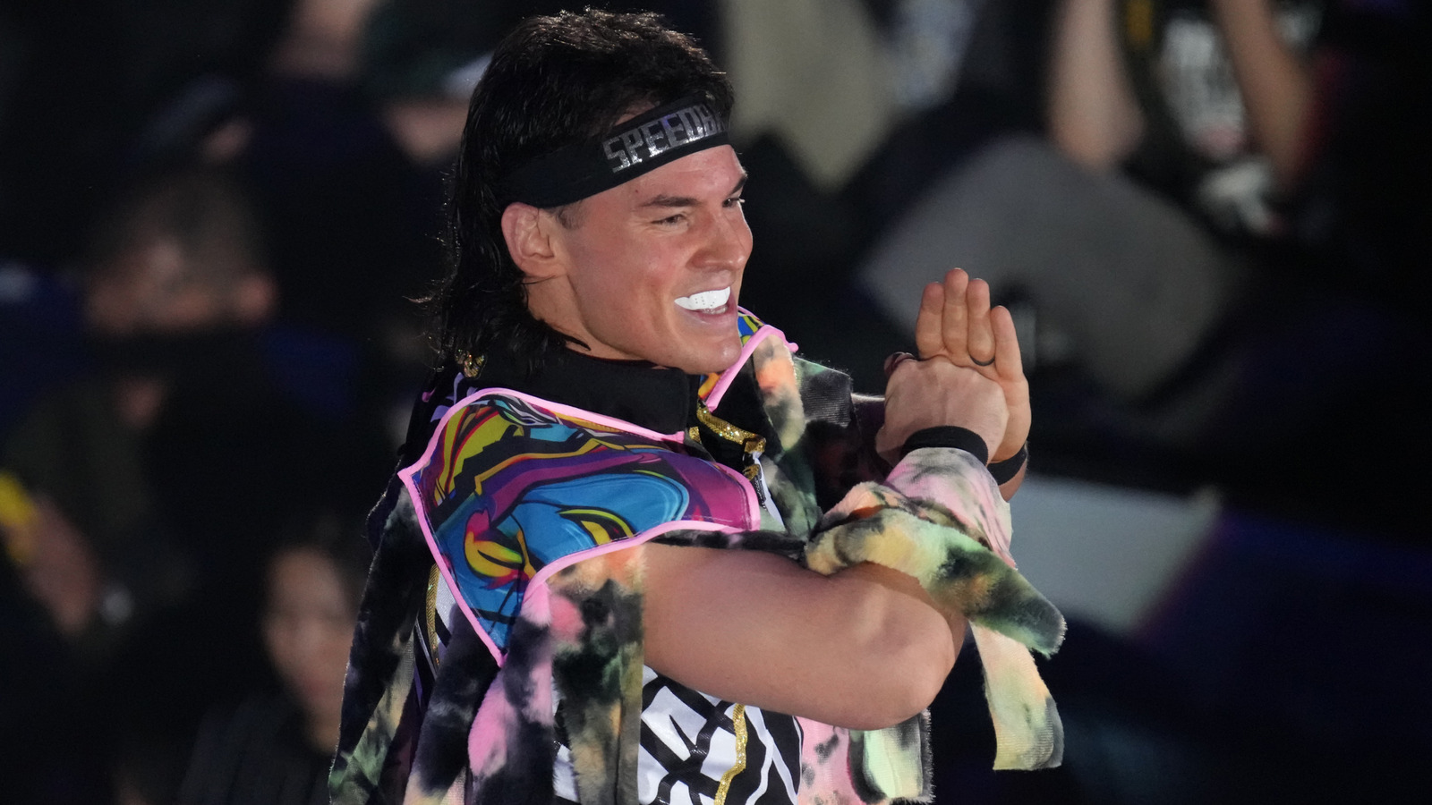 Speedball Mike Bailey toma la carretera en respuesta al rival AEW Ricochet