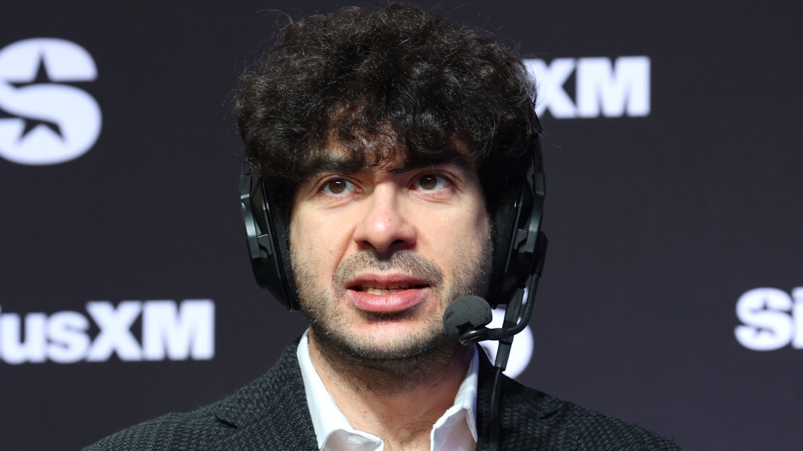 Tony Khan reflexiona sobre experiencias humillantes que ejecutan AEW, habla Brodie Lee y Jay Briscoe