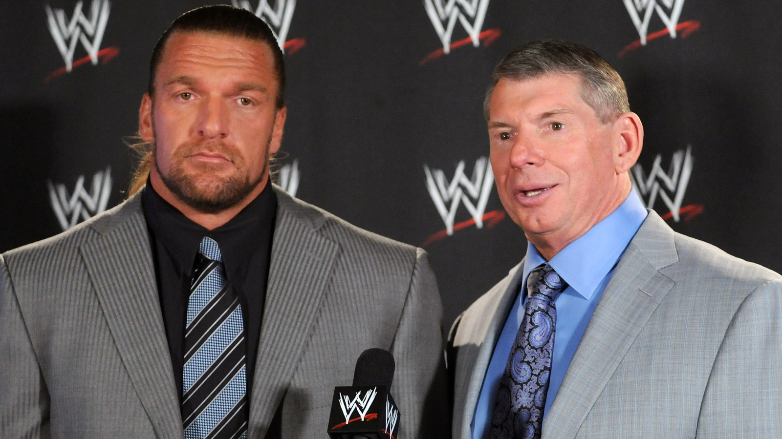 Triple H dice que Vince McMahon pensó que esta camiseta favorita de los fanáticos de la WWE nunca se vendería