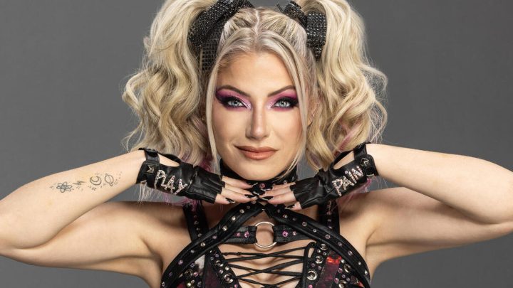 Alexa Bliss regresa por primera vez desde la cámara de eliminación, anota WWE Smackdown Win