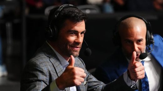 Dominick Cruz reemplaza a Joe Rogan en el equipo de transmisión para UFC 315