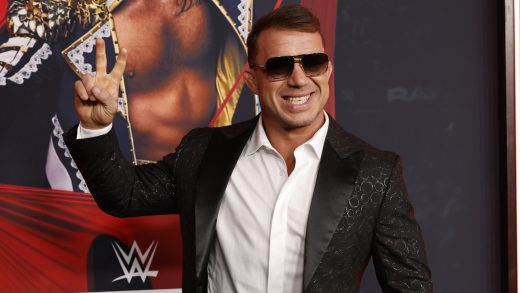 El ex campeón de AAA Mega aparece en la WWE Snme, se enfrentará a Chad Gable en Worlds Collide