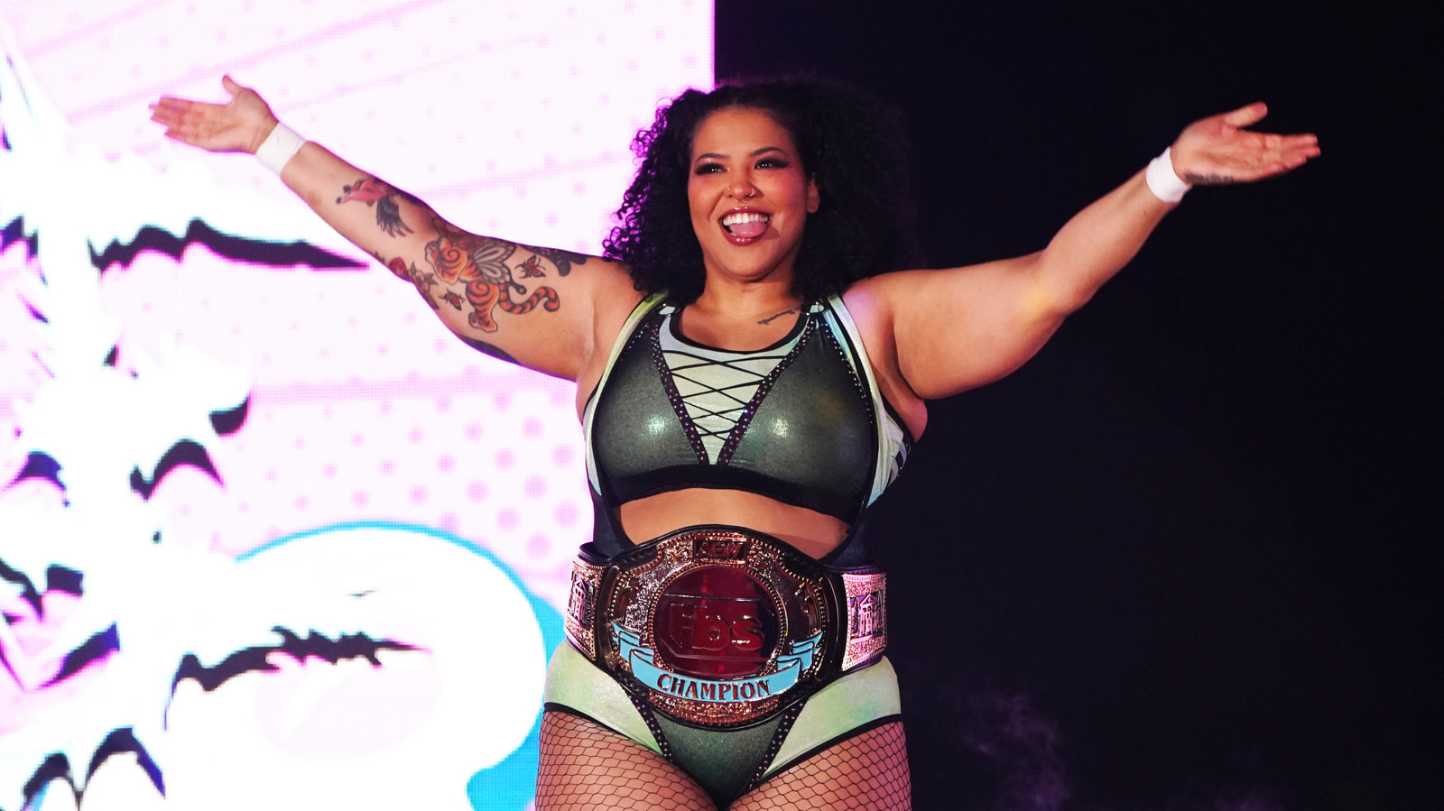 El ex campeón de TBS Willow Nightingale firma un nuevo acuerdo de varios años con AEW