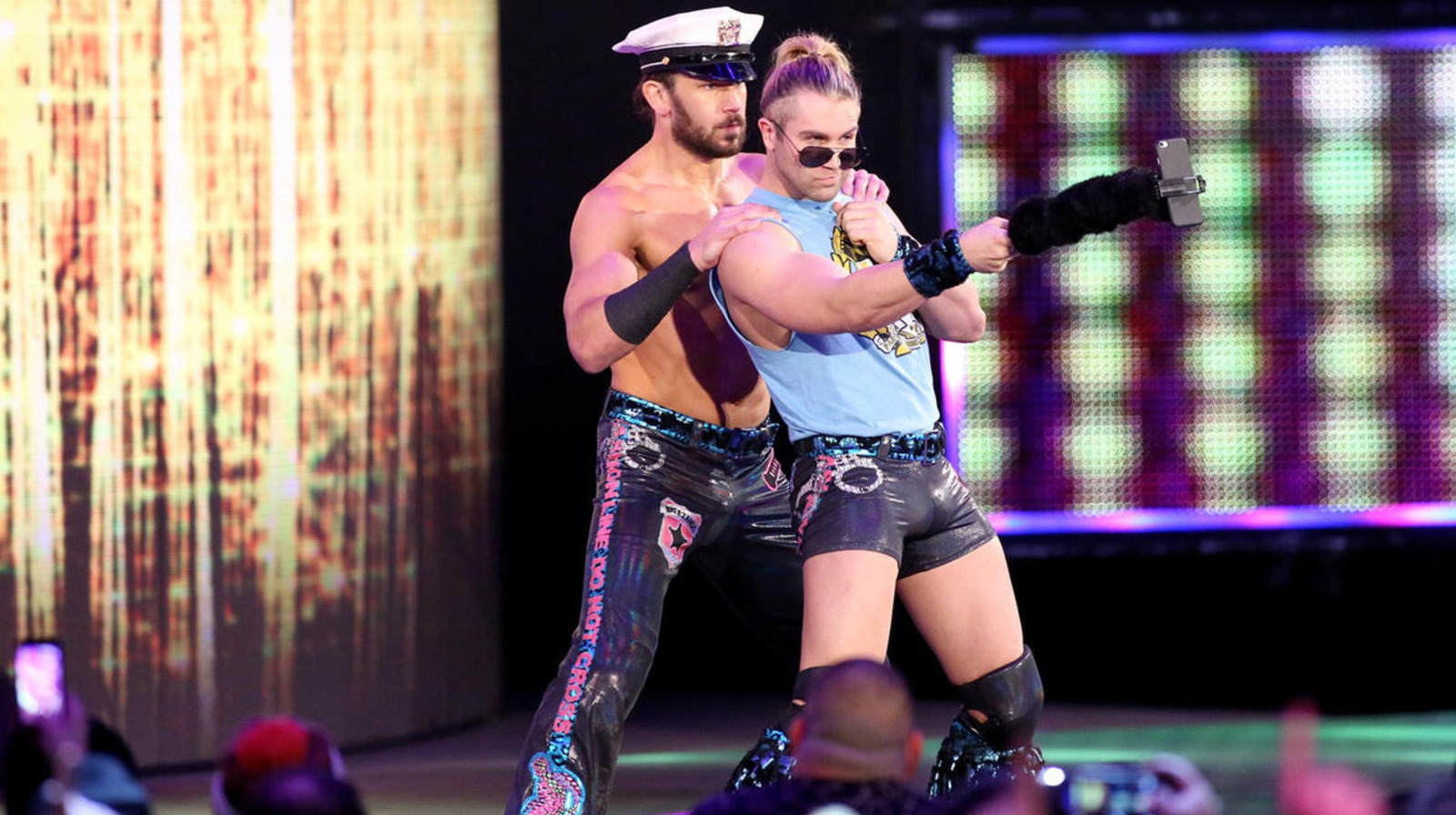 El ex equipo de etiqueta de la WWE Breezango provoca la idea de una reunión