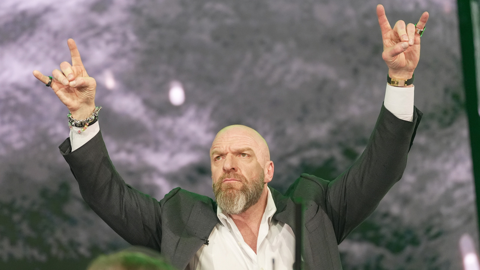 El guitarrista de la herramienta Triple H gracias Adam Jones por Sprucing WWE Smackdown Star's Teme