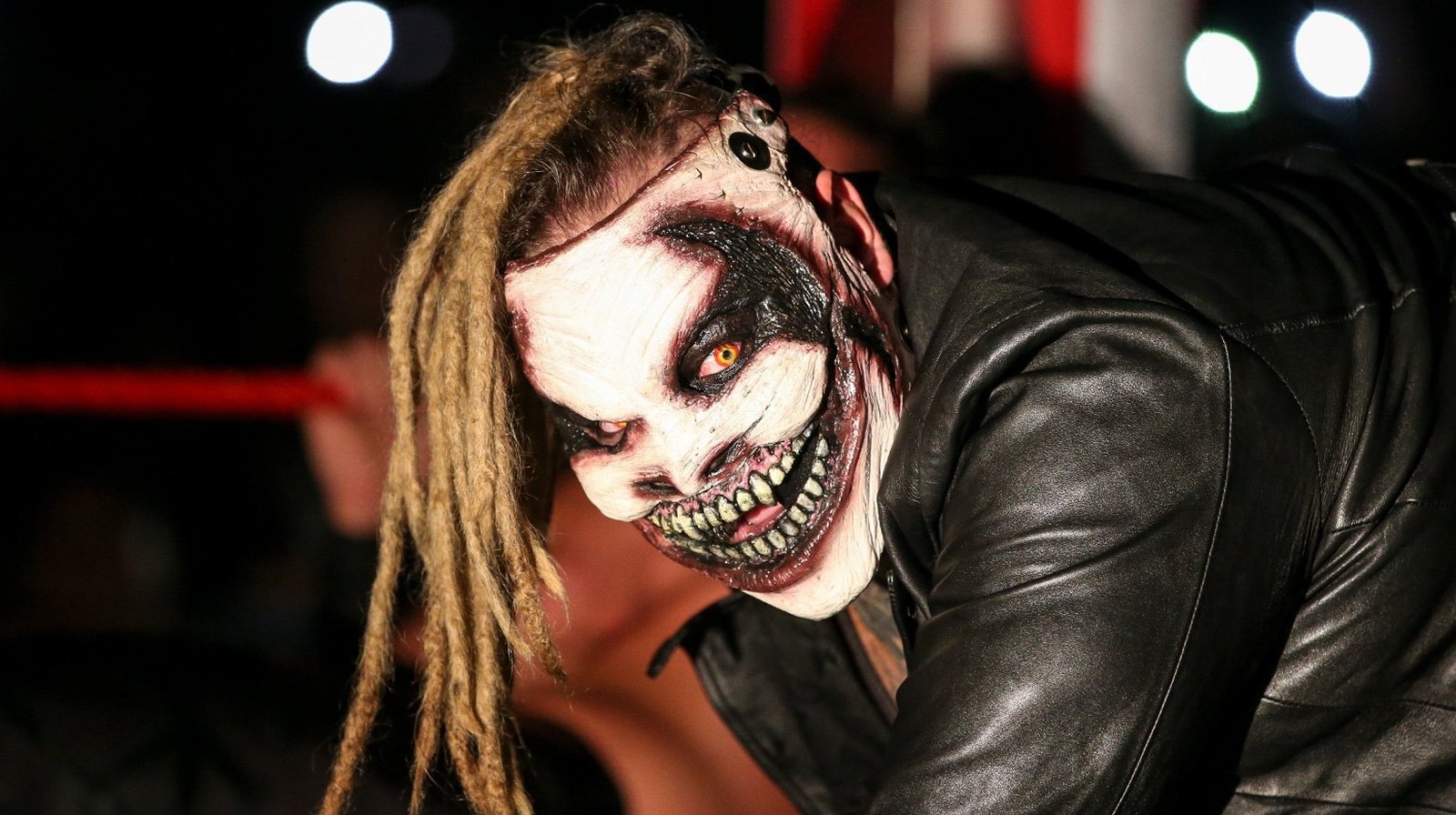 El hijo de la estrella de la WWE, Bray Wyatt, el hijo de Knoh se viste como papá para su cumpleaños