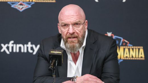 El triple H de WWE detalla la "hermosa cosa" sobre la charla de Internet