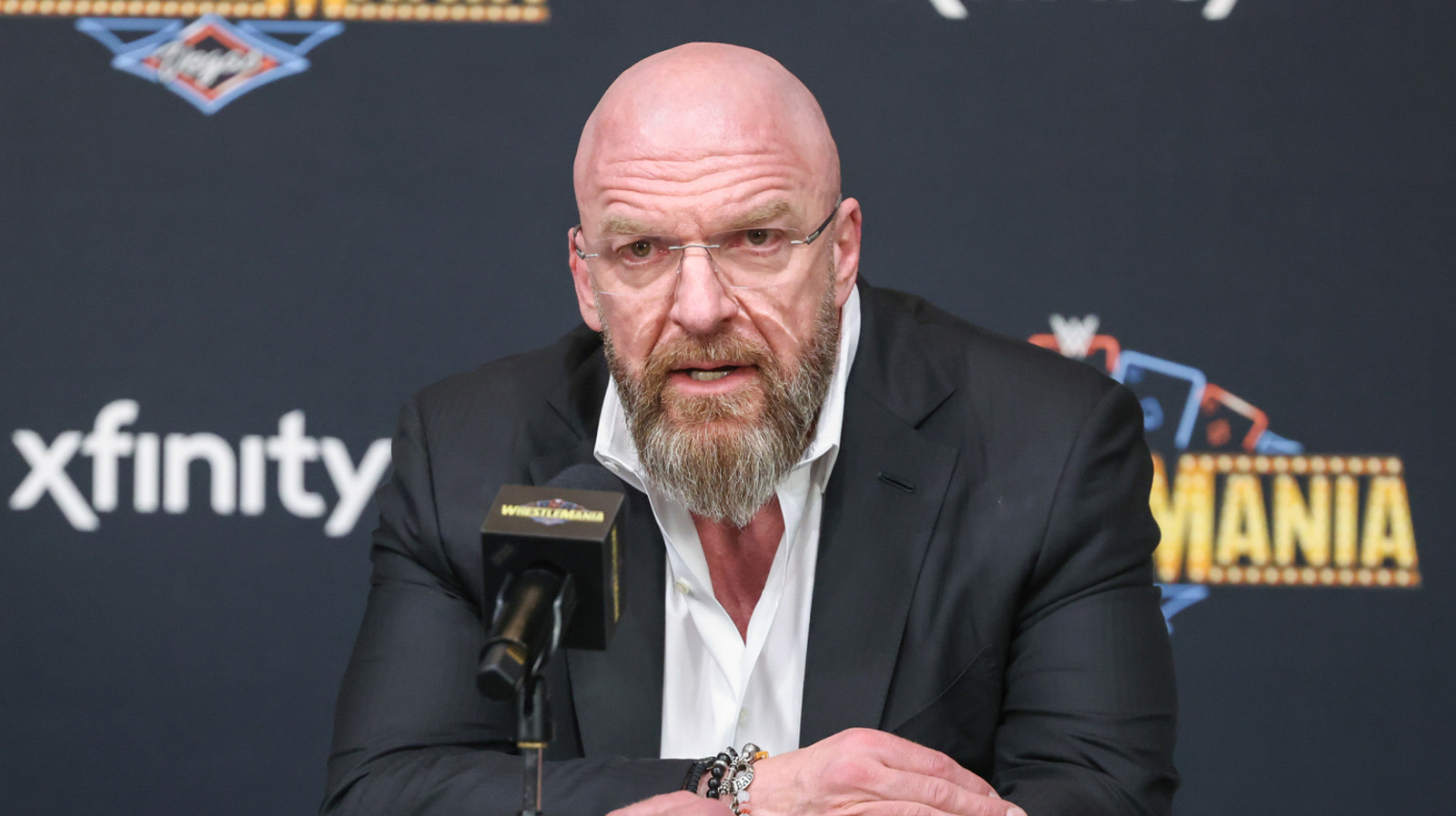 El triple H de WWE detalla la "hermosa cosa" sobre la charla de Internet