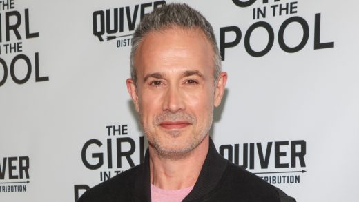 Freddie Prinze Jr. explica por qué Zelina Vega Vega Beat de WWE Beat Chelsea Green por el título de EE. UU.