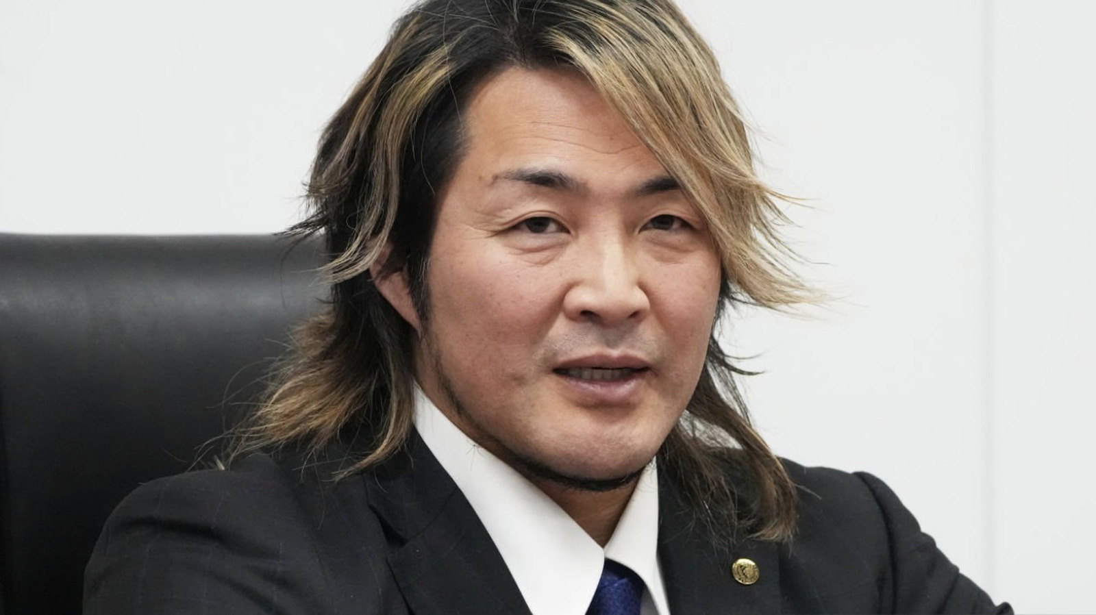Hiroshi Tanahashi aparece en AEW Double o nada después de la victoria de la familia Don Callis