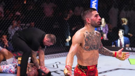 Ilia Topuria abre como una gran favorita sobre Charles Oliveira en una pelea de título vacante en UFC 317
