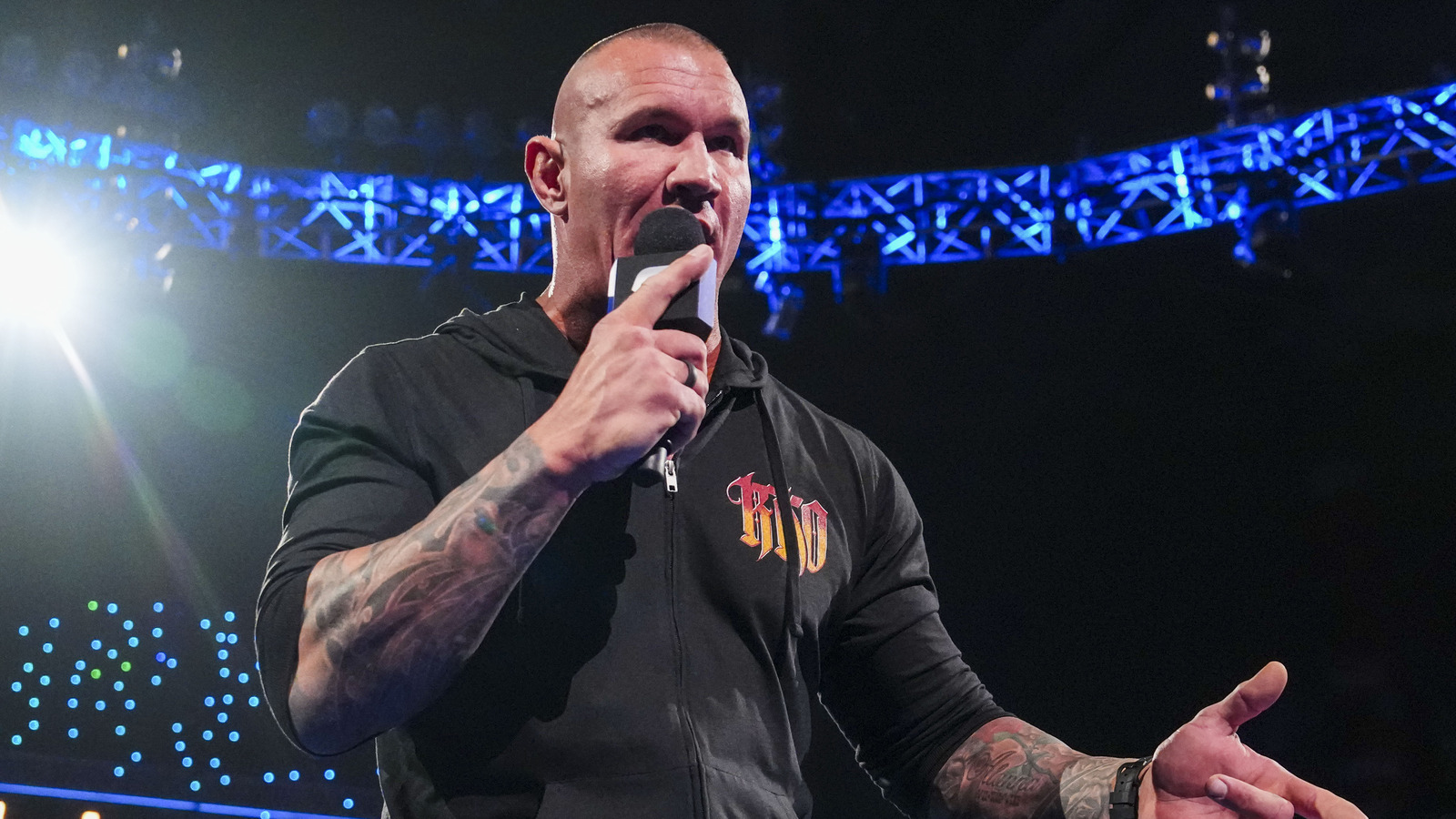 Informe de audiencia e calificaciones de WWE Smackdown: 5/2/25